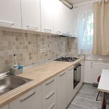 Drumul Taberei, Parc Moghioros, garsoniera 34mp, decomandata, renovata